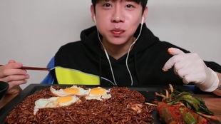 娛樂吃瓜醬10,揭秘娛樂圈最新熱點，帶你領略明星幕后故事