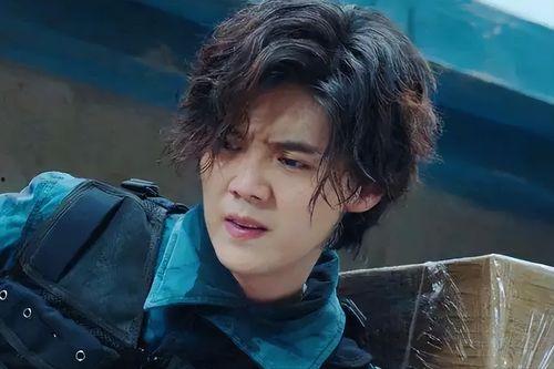 娛樂圈吃瓜男歌手是誰啊,他是誰？